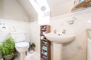 En-Suite- click for photo gallery